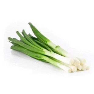 Лук зелёный пучек, 100г (0250004895076)